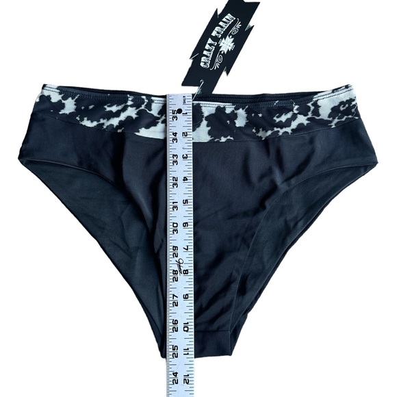 CRAZY TRAIN Cattle Boss Swimsuit Bottom NWT Western Cowprint Black Size Medium - Picture 3 of 3